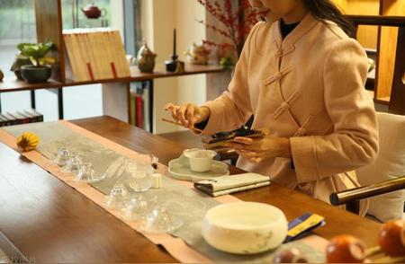 千年茶道：中国茶艺的精致传统