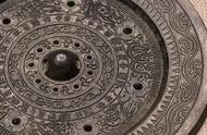 探索汉代铜镜：清华展出的历史瑰宝