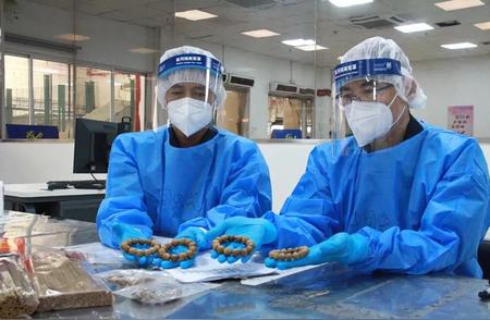 广州海关截获6件沉香木制品，揭示“不香”的真相