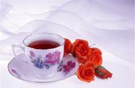 中医揭秘：玫瑰花茶如何舒缓肝郁气滞？