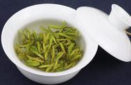 老茶客揭秘：绿茶到底需不需要洗？