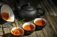 秋天的馈赠：三款秋茶推荐，让你的饮食更加美味