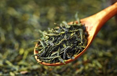茶艺大师必备：掌握这十大茶叶基本常识，五条就能称霸茶界！