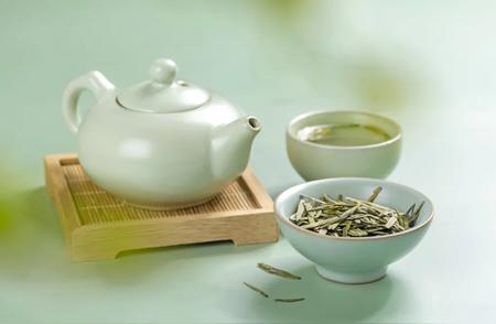 中国顶级绿茶：探索西湖龙井的魅力
