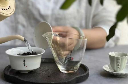 武夷岩茶的香气之谜：90%的茶友真的品不出来吗？